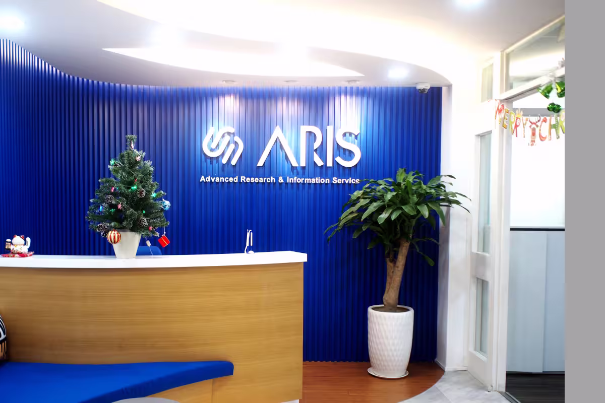 Entrance & Reception